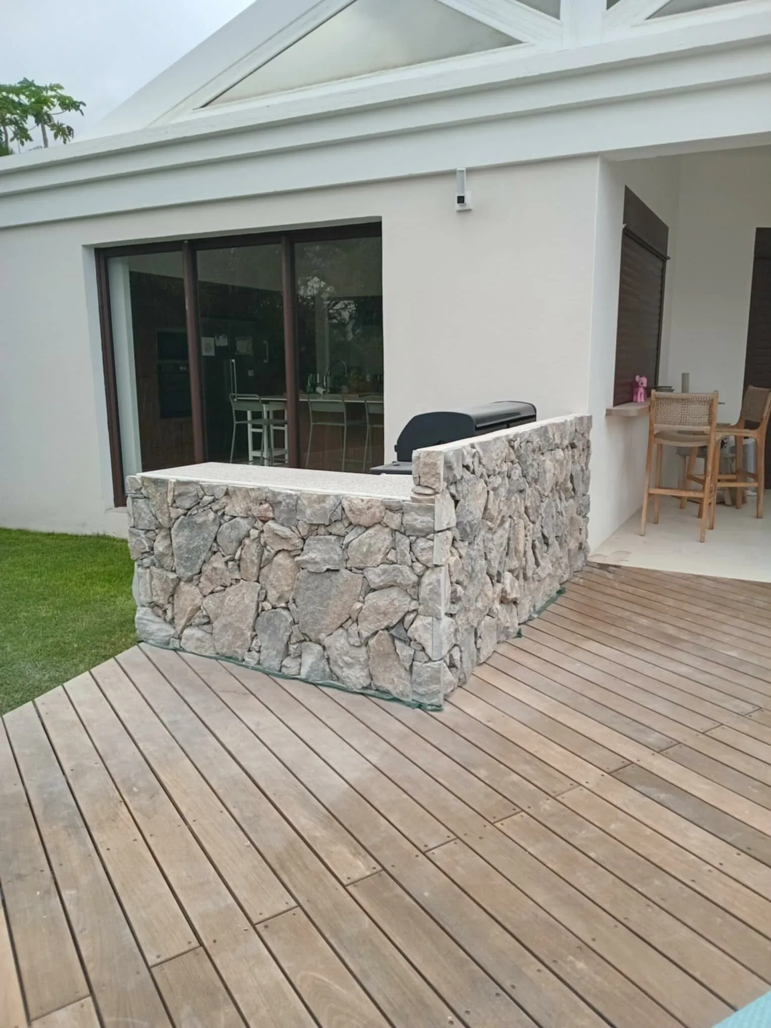 Parapet - Image gallerie 13